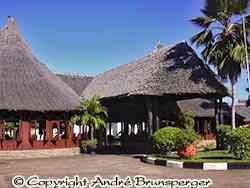 Reception - Hotel Neptune Paradise 4 stars Diani Beach kenya. Very good.